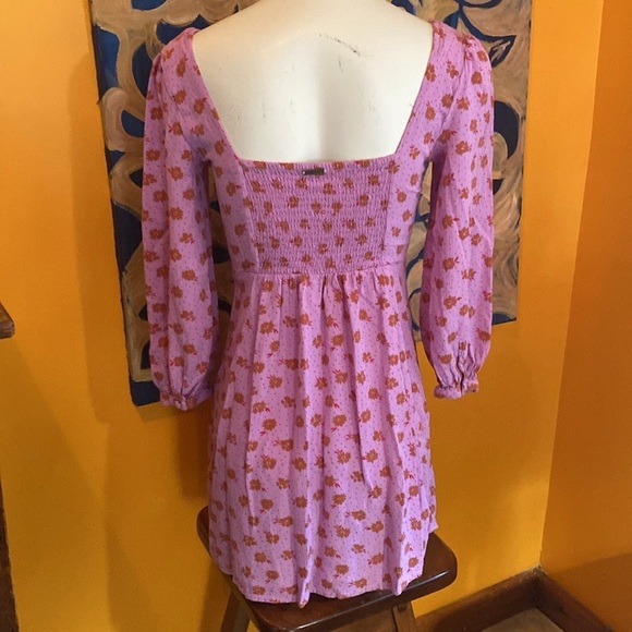 Pink BillaBong Dress - Picture 2 of 5
